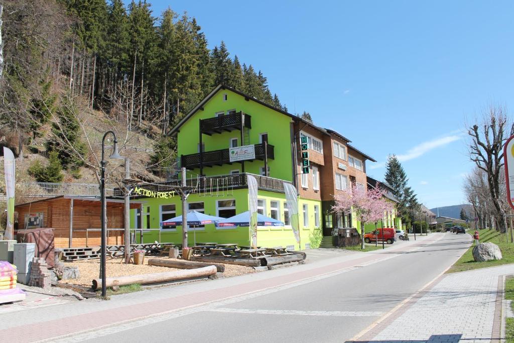 Action Forest Hotel - Kletterwald - Lasertag - Naehe Badeparadies Titisee-Neustadt Eksteriør billede